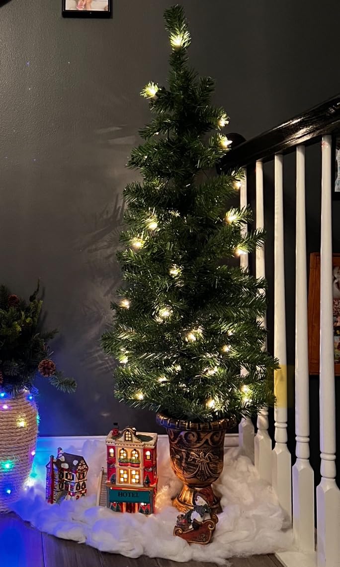 National Tree Company 5 ft Pre-Lit Montclair Spruce Artificial Christmas Entrance Tree, 100 Clear Lights, 205 Tips, Gold Urn Base, Green customer photo 2