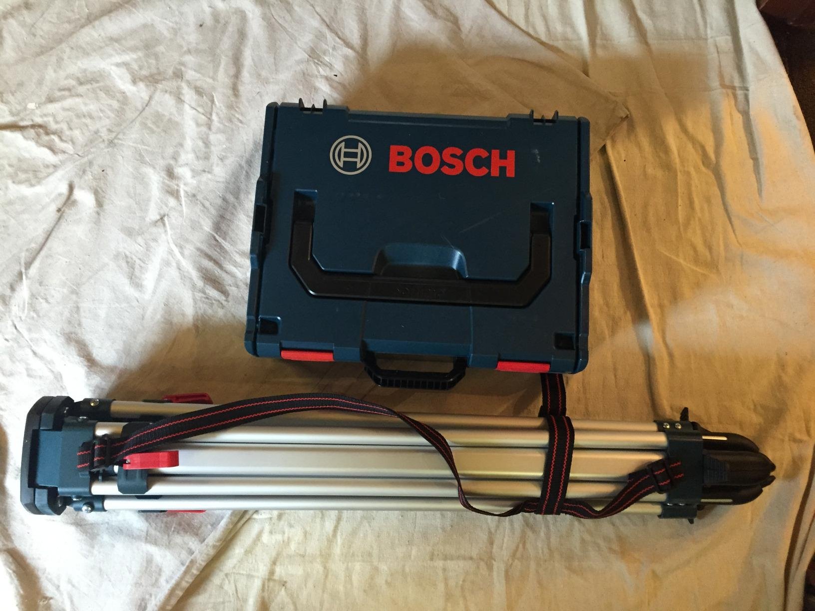 BOSCH BT160 63 in. Aluminum Contractor's Tripod customer photo 1