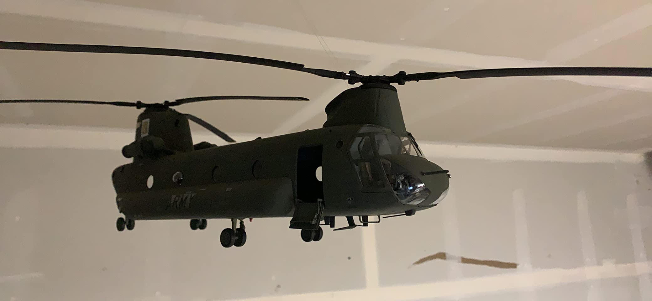 Trumpeter 1/35 Scale CH47A Chinook Helicopter customer photo 2