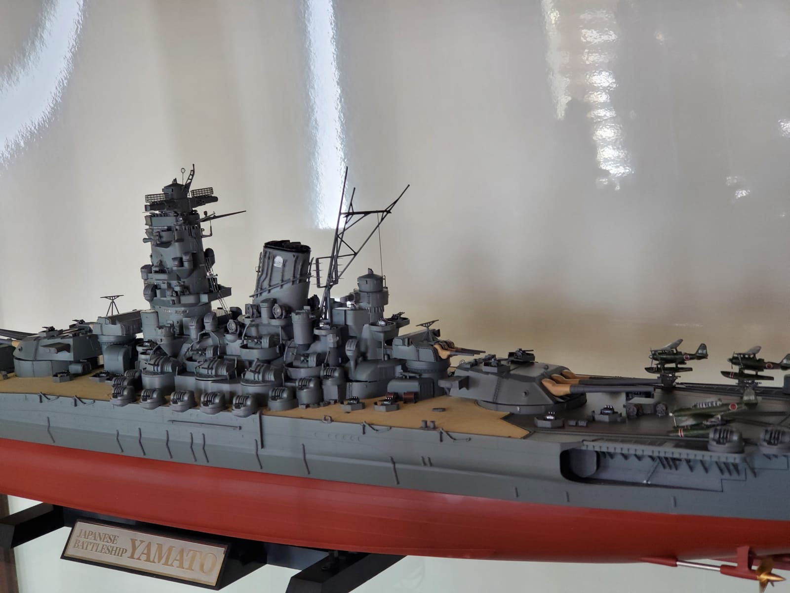 Tamiya 78025 Japanese Battleship Yamato Model Kit (1/350 with Wood Deck) customer photo 2