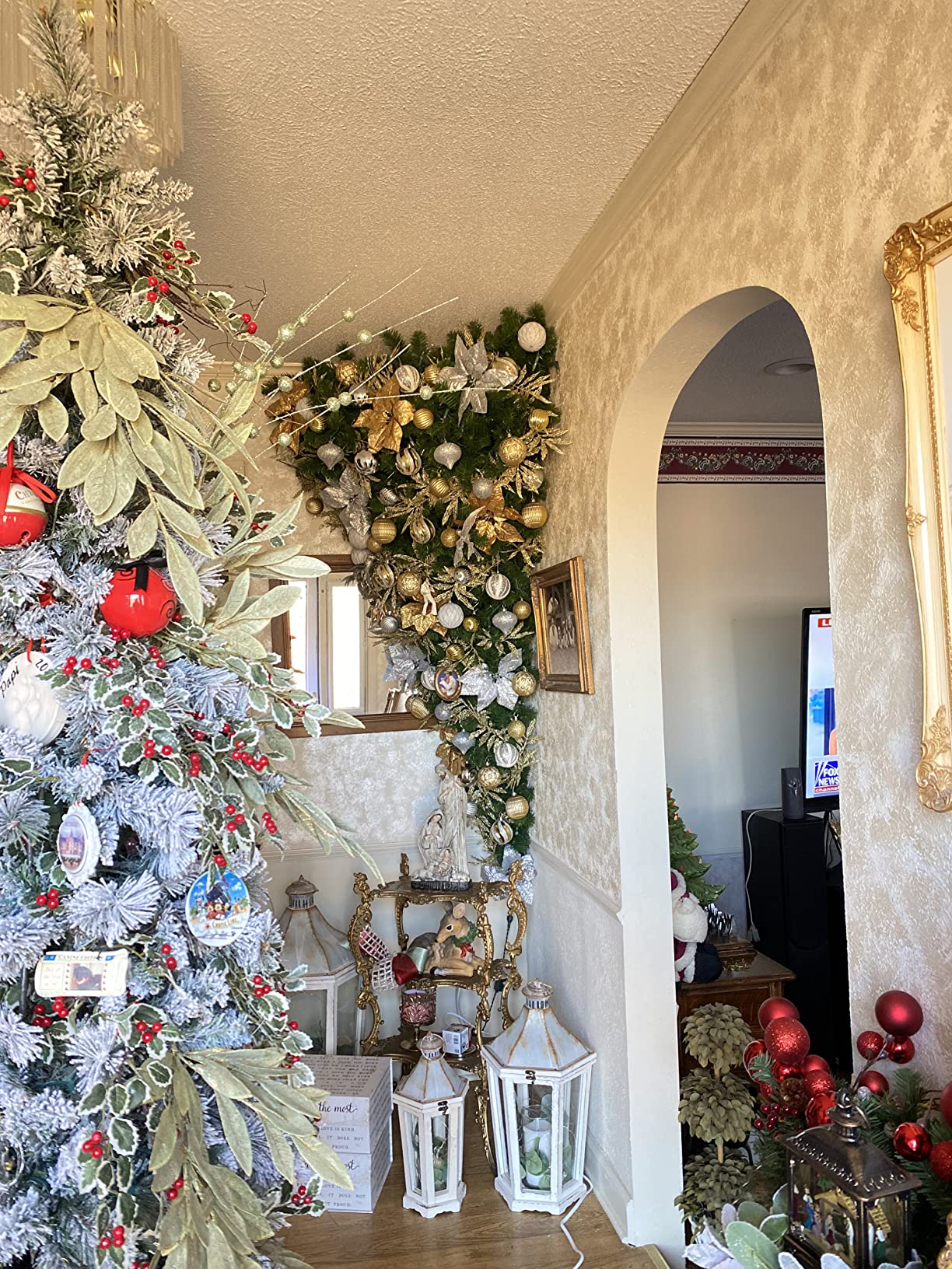 Vickerman 6' American Upside Down Artificial Christmas Half Tree, Unlit - Faux Upside Down Christmas Tree - Seasonal Indoor Home Decor customer photo 1