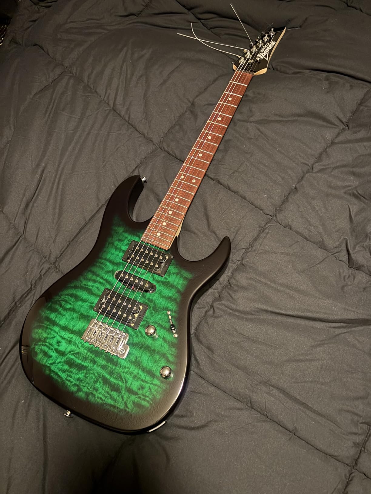 Ibanez GIO Series GRX70QA - Transparent Black Sunburst customer photo 2