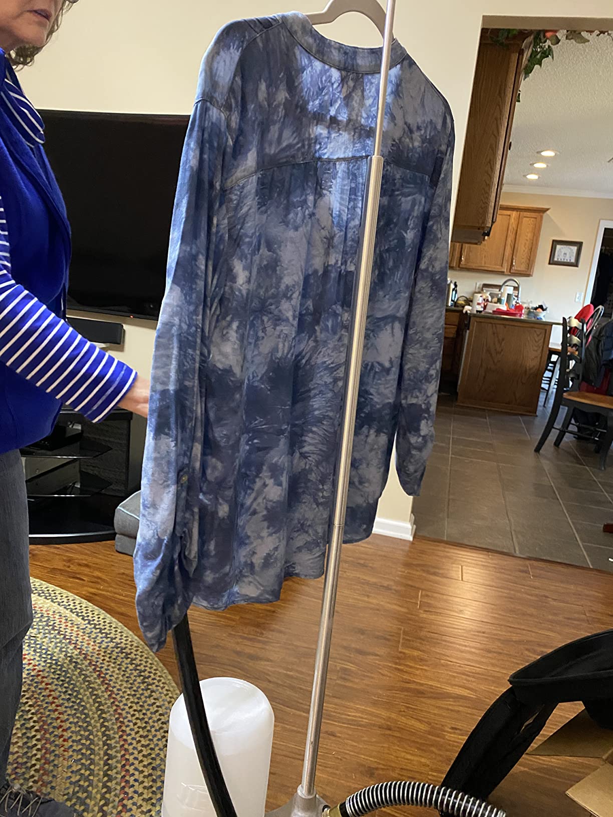 J-2S Jiffy Garment Steamer with Plastic Head and Stainless Steel Face, 120 Volt, Grey customer photo 2