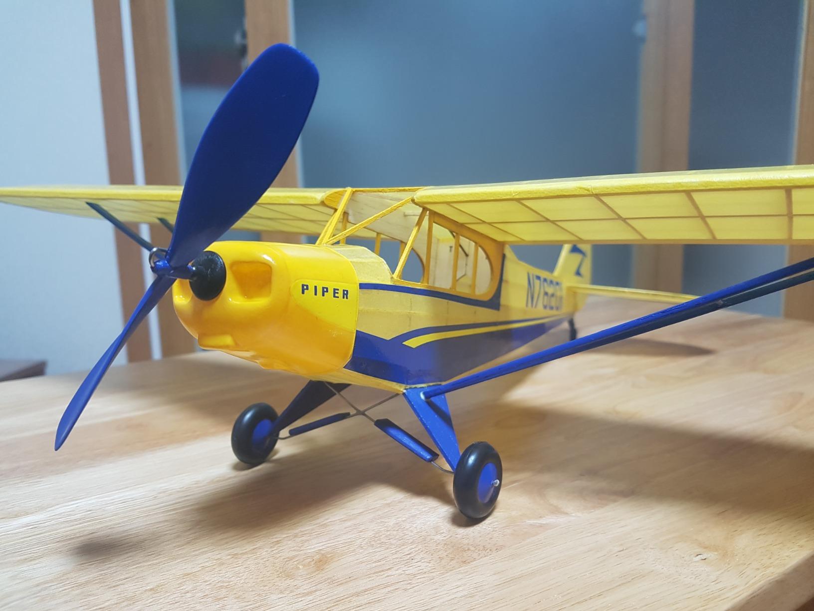 Guillow's Piper Super Cub 95 Laser Cut Model Kit Blue customer photo 2