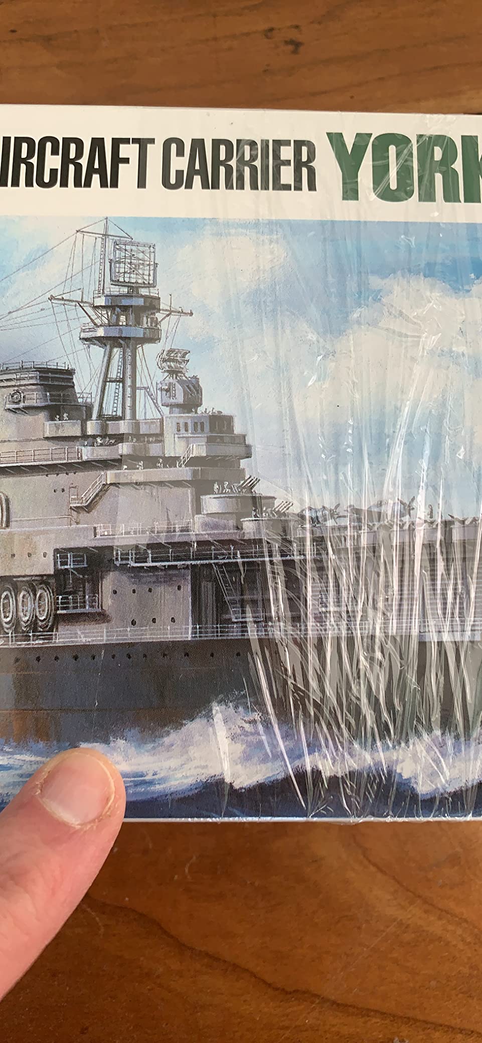 Tamiya 31712 1/700 US Aircraft Carrier Yorktown Plastic Model Kit customer photo 2