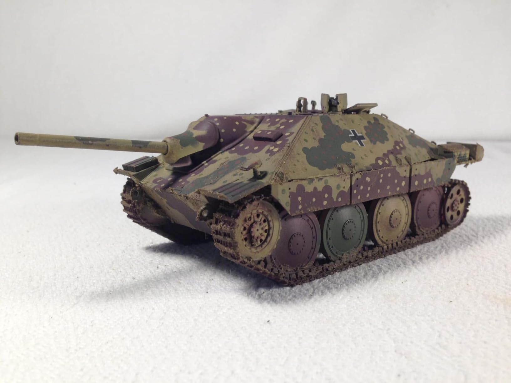 Academy Jagdpanzer 38(t) Hetzer Late Version Military Land Vehicle Model Building Kit customer photo 2