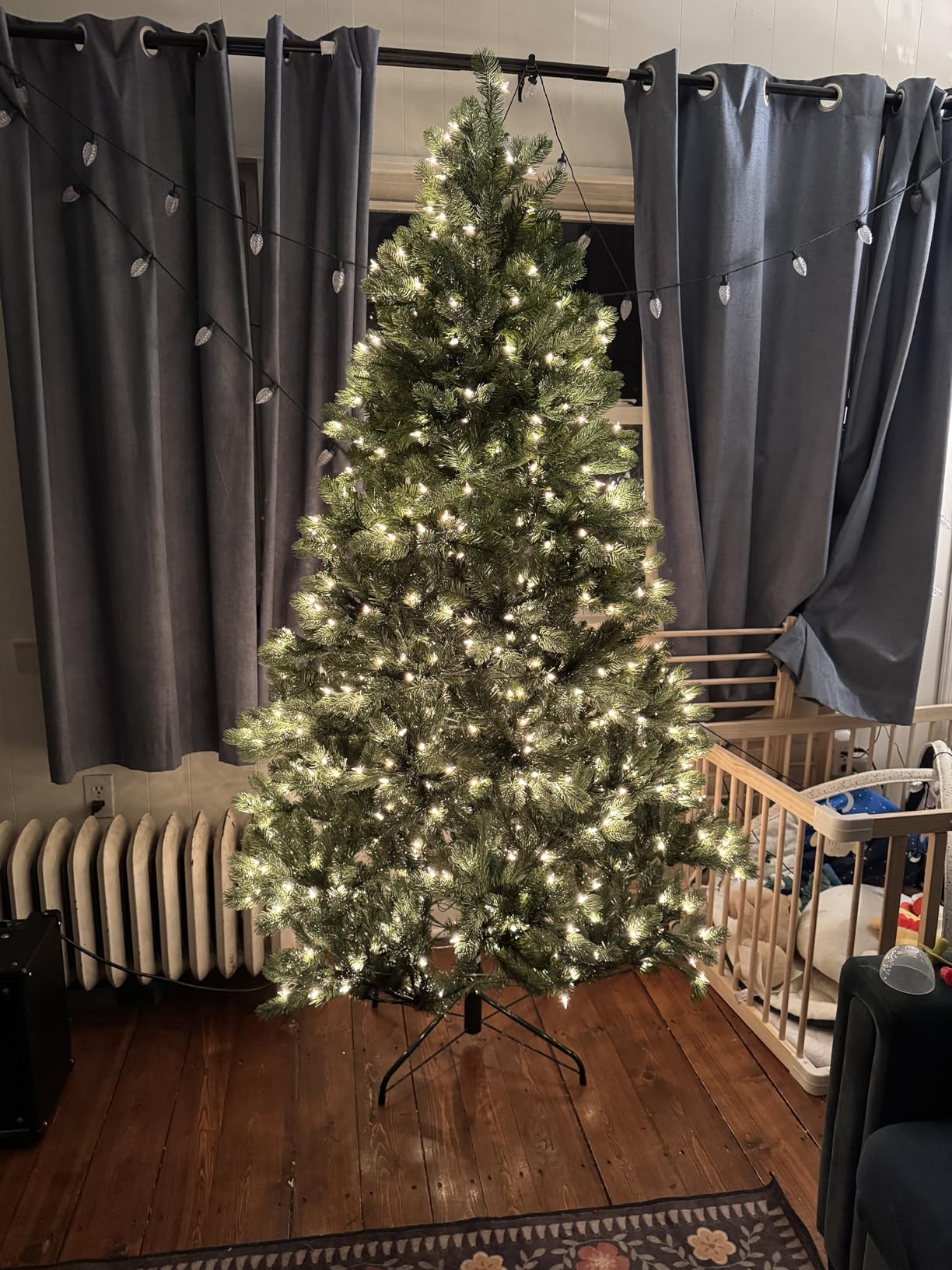National Tree Company 7.5ft Pre-Lit Downswept Douglas Fir Christmas Tree | 750 Clear Lights, 1,867 Tips, Includes Stand, Artificial, Green customer photo 2