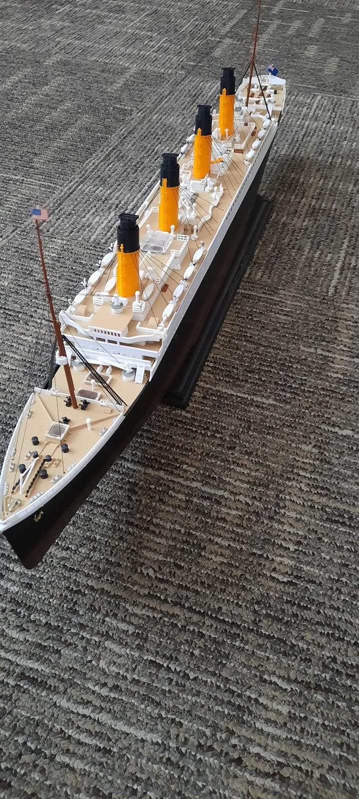 Academy The White Star Liner Titanic customer photo 2
