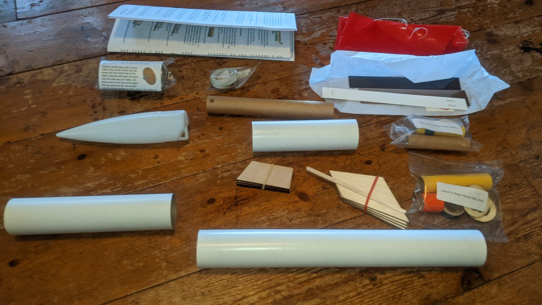 Two-Stage Model Rocket Kit Super Chief II RK-1032 customer photo 1