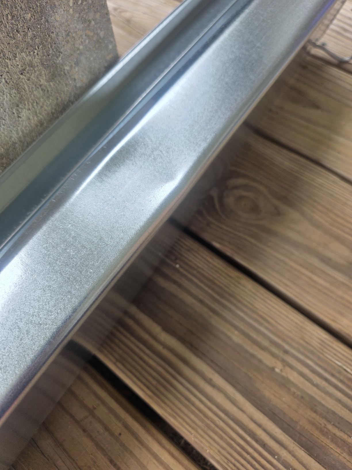 FARM-TUFF Reel Top Rectangular Poultry Feeder, 48 Inch - Heavy-Duty Galvanized Metal Trough with Anti-Roost Reel customer photo 2