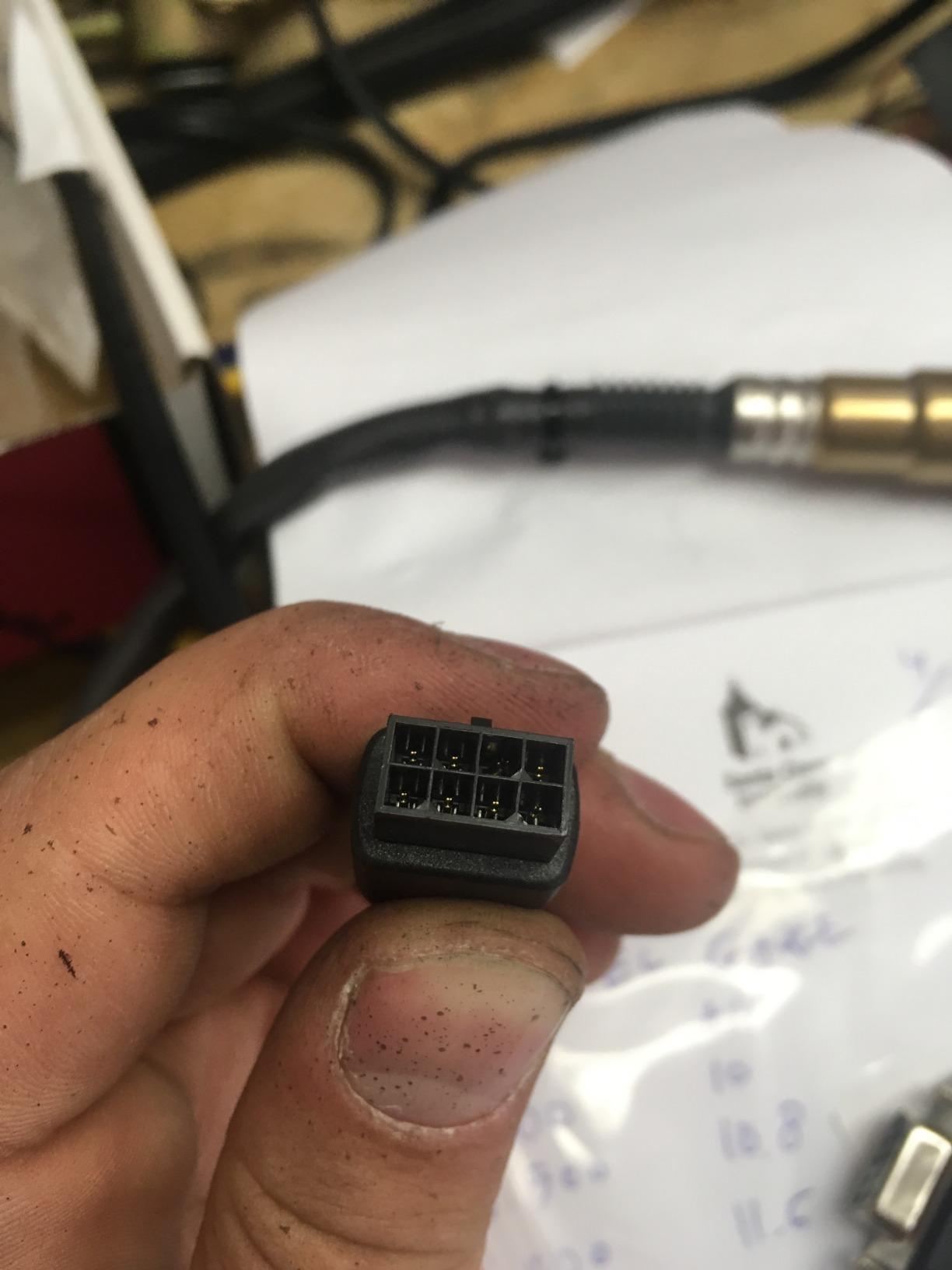 Innovate Motorsports (3877) LC-2 Digital Wideband Lambda Controller Kit with Bosch LSU 4.9 O2 Sensor customer photo 1