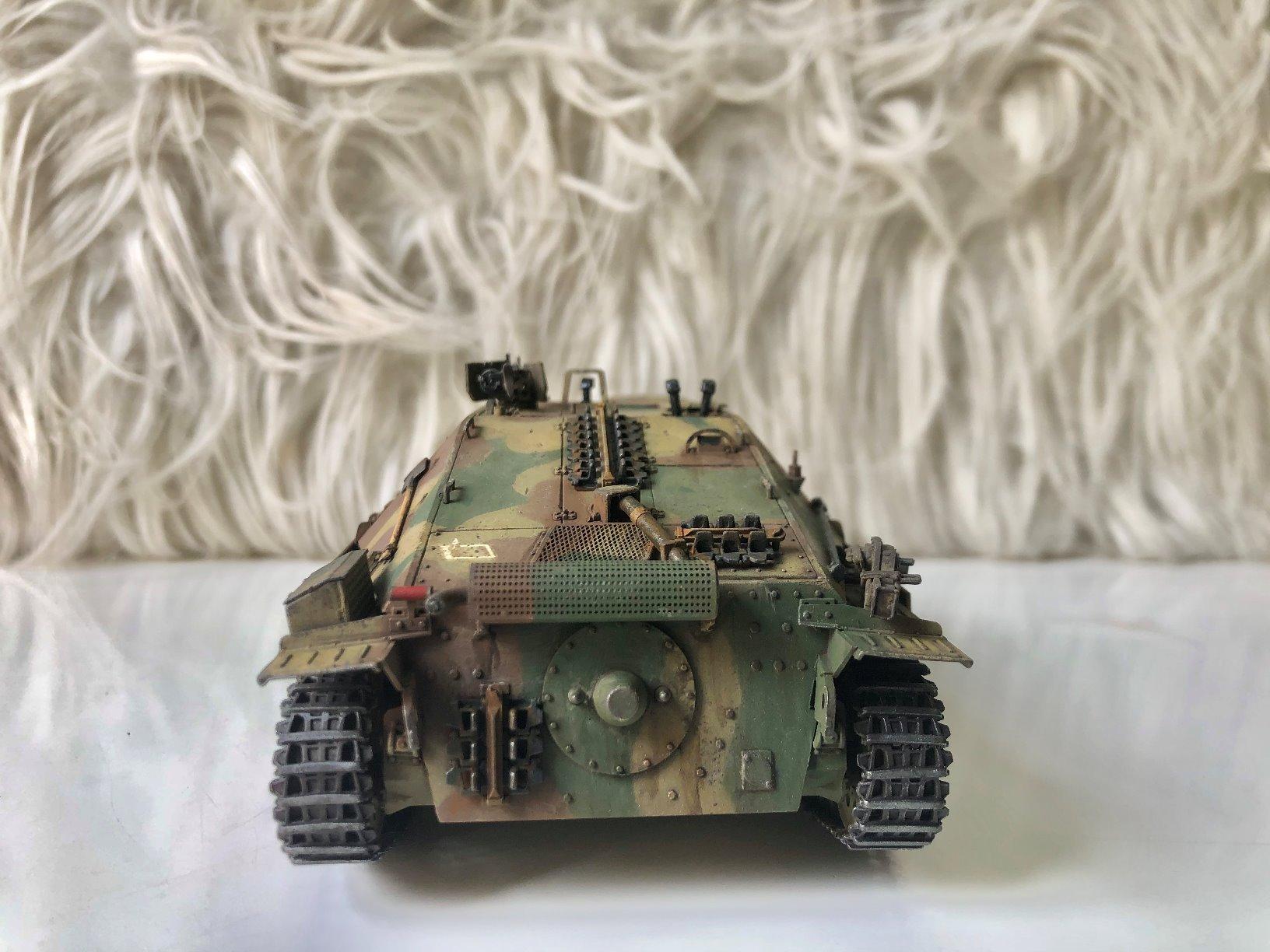 Academy 13278 Jagdpanzer 38(t) Early Version 1/35 Scale Plastic Model Kit customer photo 2