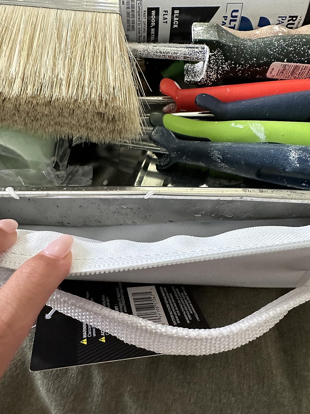 Dickies 14-Inch Painter's Work Bag, Stores Paint Trays, Rollers, and Brushes, Puncture-Resistant Liner, Durable White Canvas customer photo 2