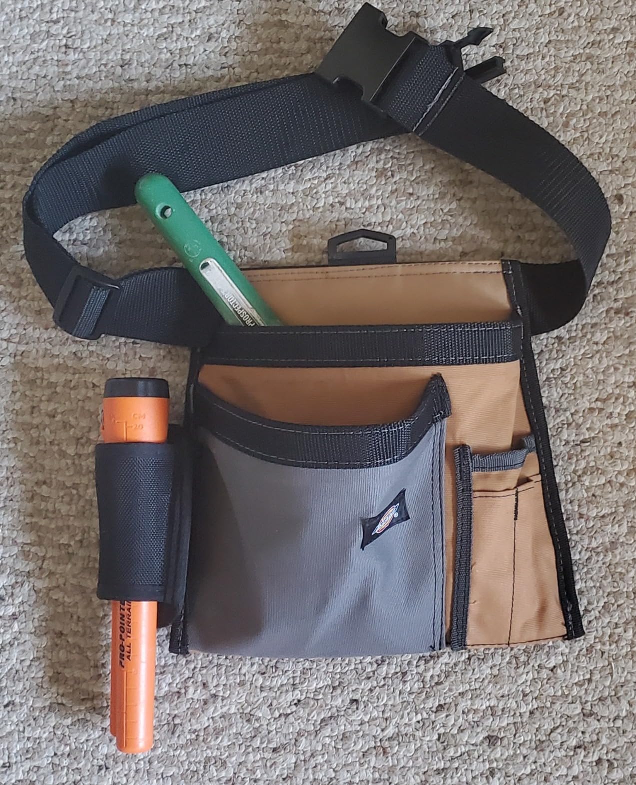 Dickies 5-Pocket Single Side Tool Belt Pouch/Work Apron, Durable Canvas Construction, Adjustable Belt for Custom Fit customer photo 1
