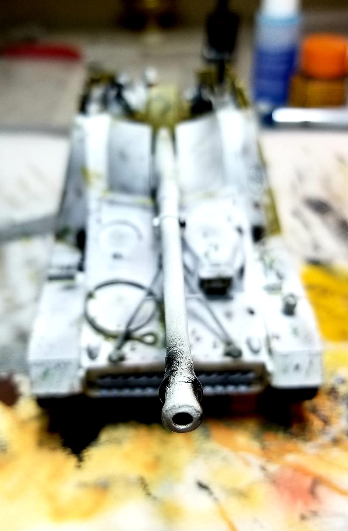 Tamiya America, Inc 35335, German Nashhorn Heavy Tank Destroyer, TAM35335 - Beige customer photo 2