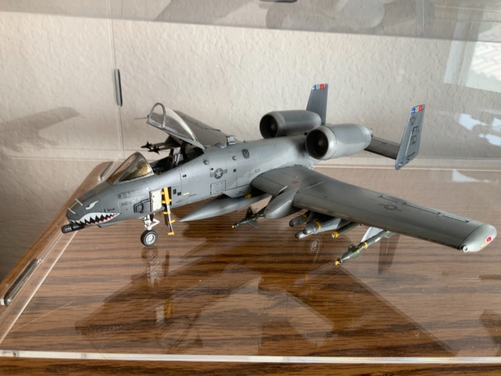 Hasegawa 1:72 Scale A-10C Thunderbolt II Model Kit customer photo 2