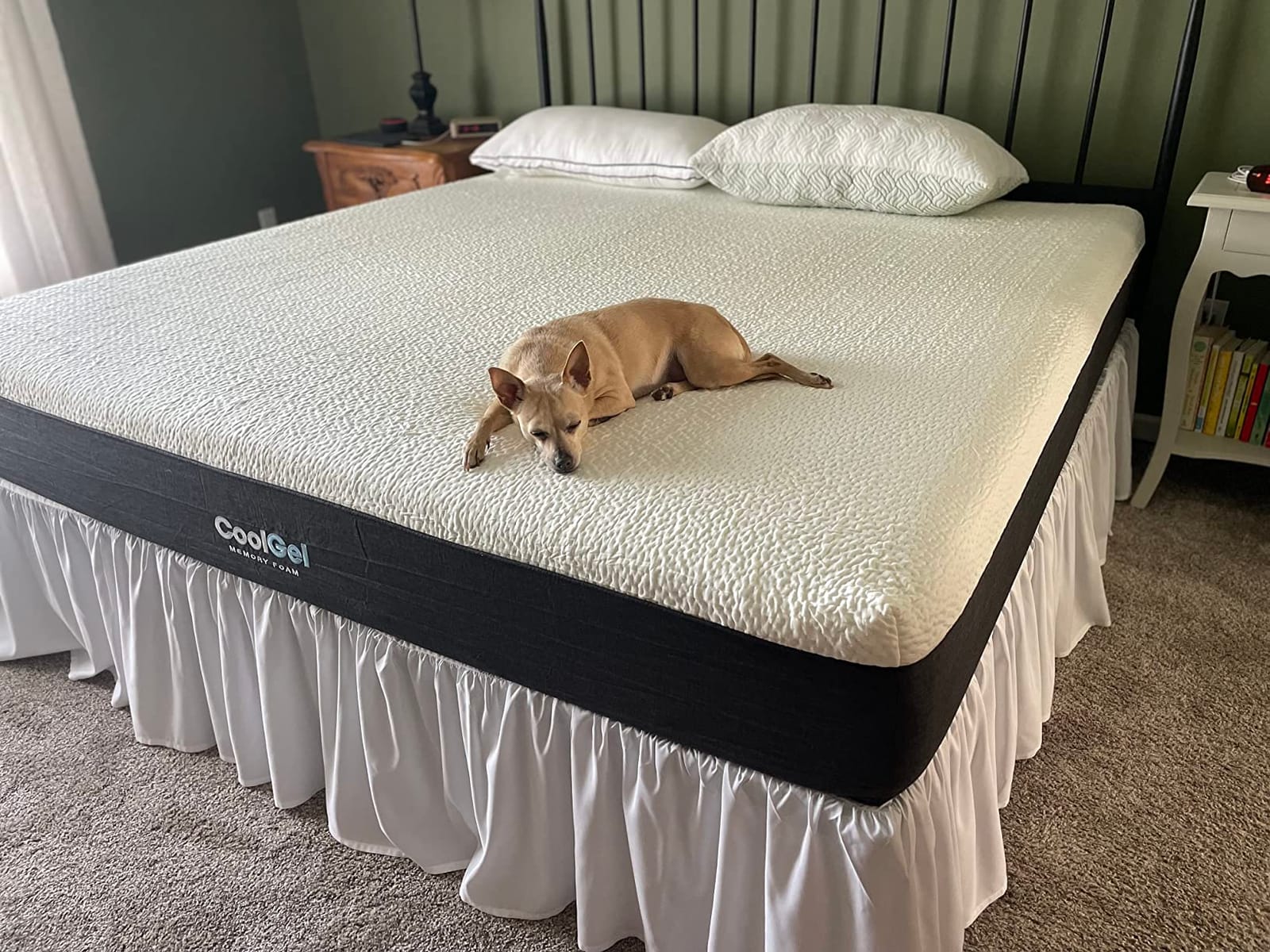 COOL GEL 12 Inch Queen Mattress, Cooling Gel Memory Foam Mattress in a Box, Medium Firm Support & Pressure Relief, Fiberglass Free, CertiPUR-US Certified customer photo 2