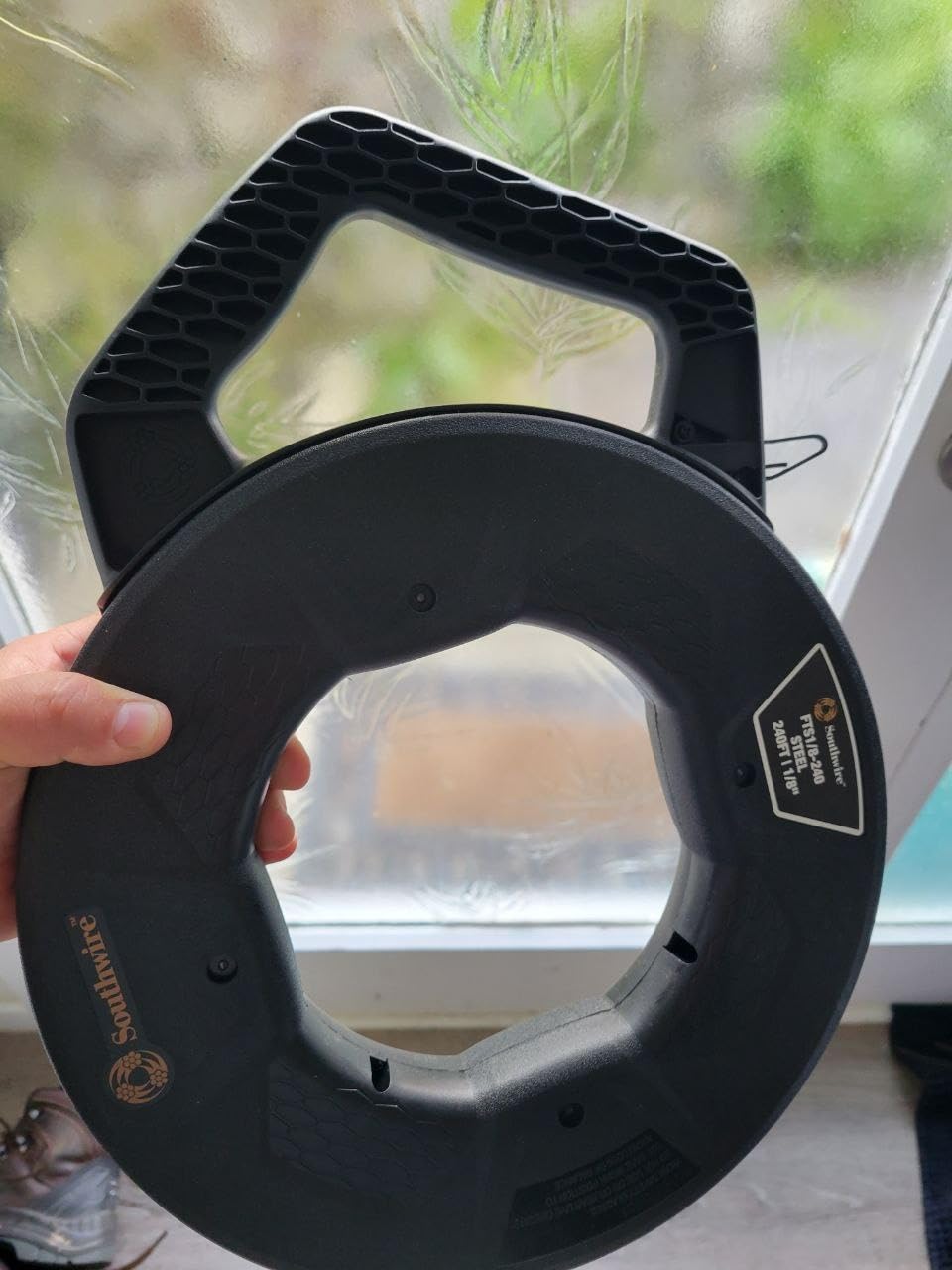 Fish Tape Tool - Durable 1/8-Inch Tempered Spring Steel for Efficient Wire Pulling - High-Impact Case - Ergonomic Handle - Fast Rewind Design - 125-Foot Length customer photo 2