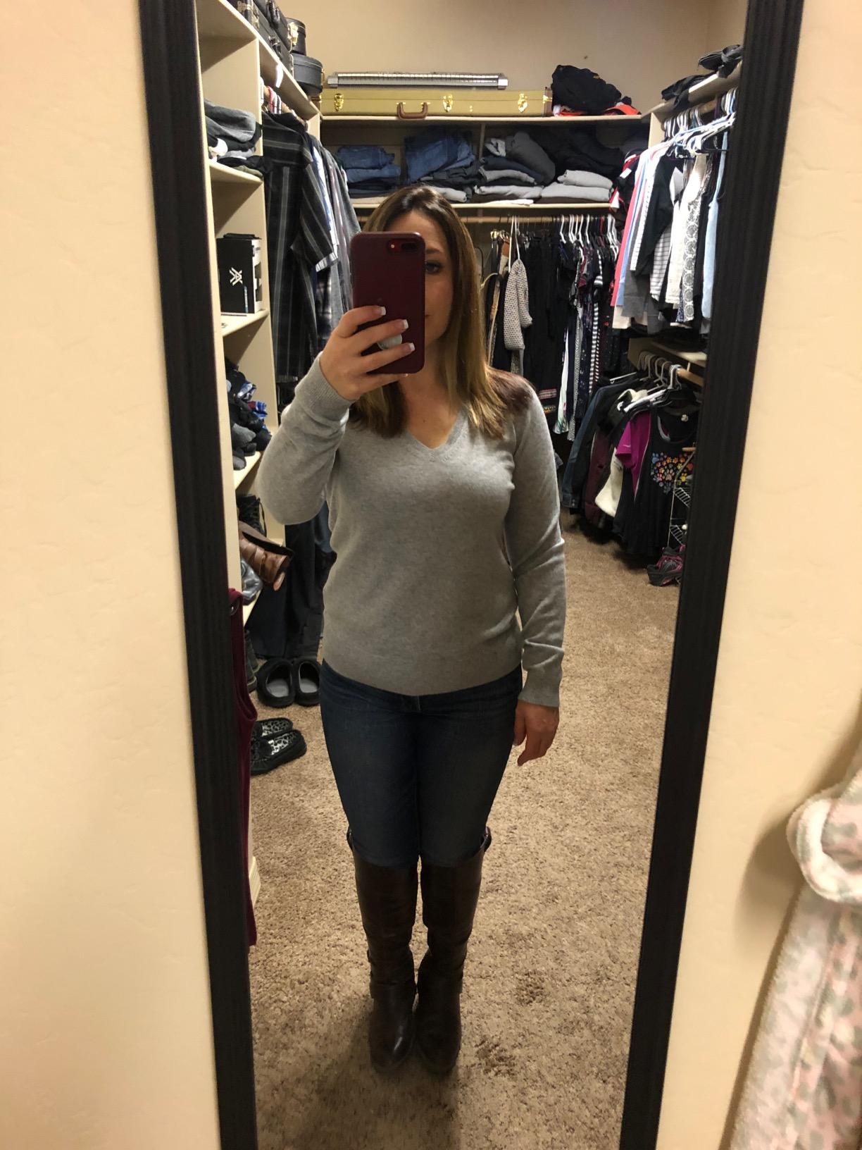 Women's 100% Pure Cashmere Long Sleeve Pullover V Neck Sweater customer photo 1