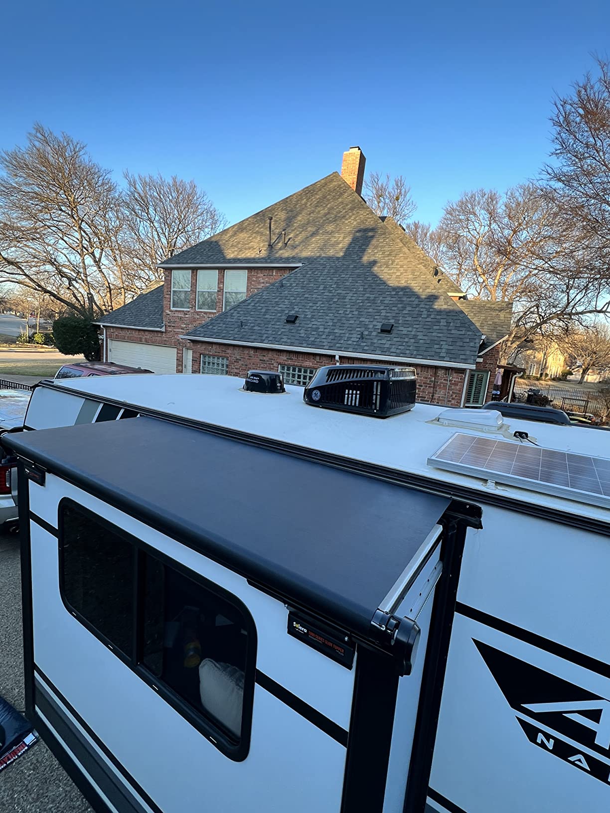 Solera 5000 Series Black Slide Topper RV Slide-Out Awning 7' (6'7