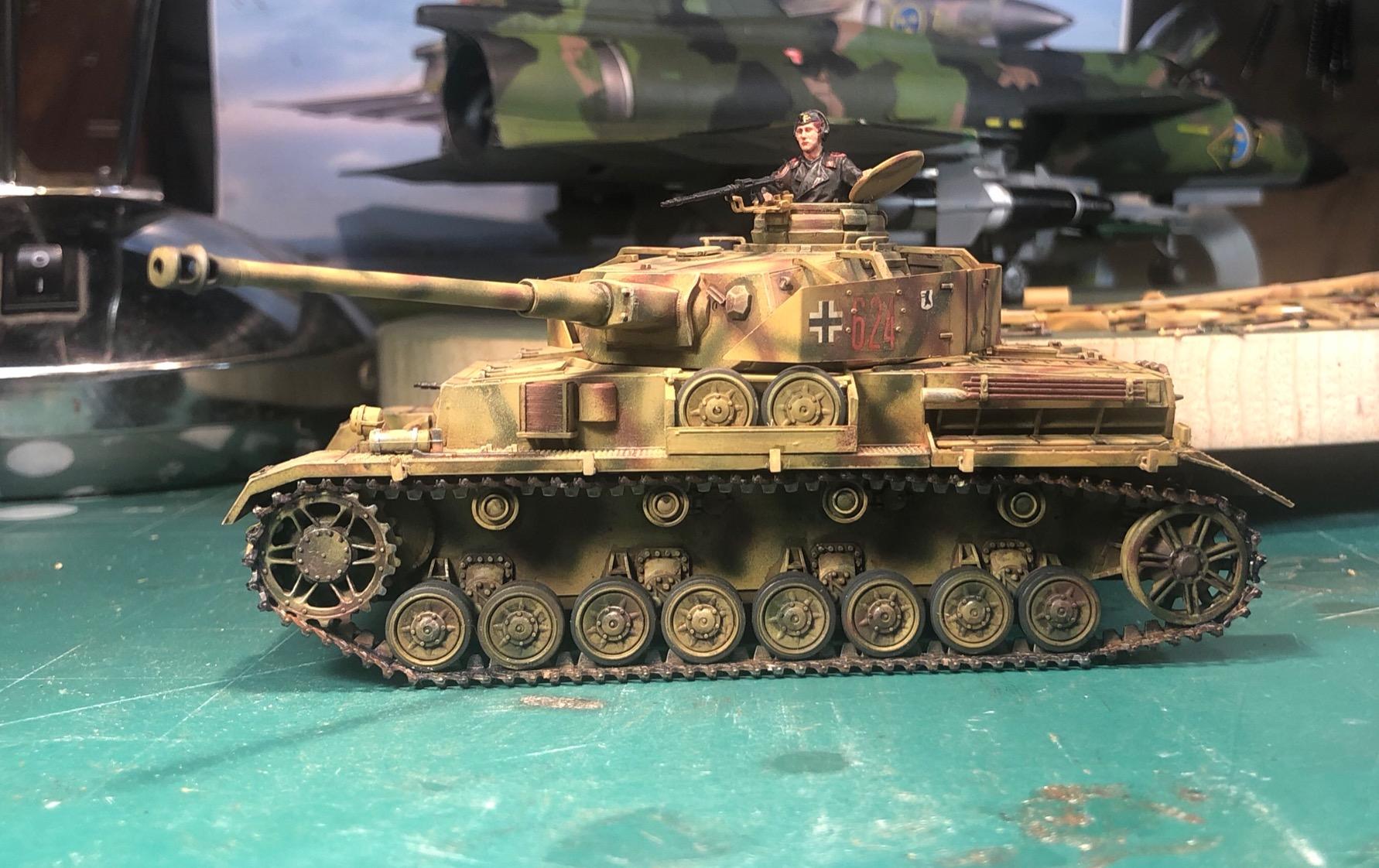 Tamiya 32584 1/48 German Panzer IV AUSF.H Plastic Model Kit customer photo 1