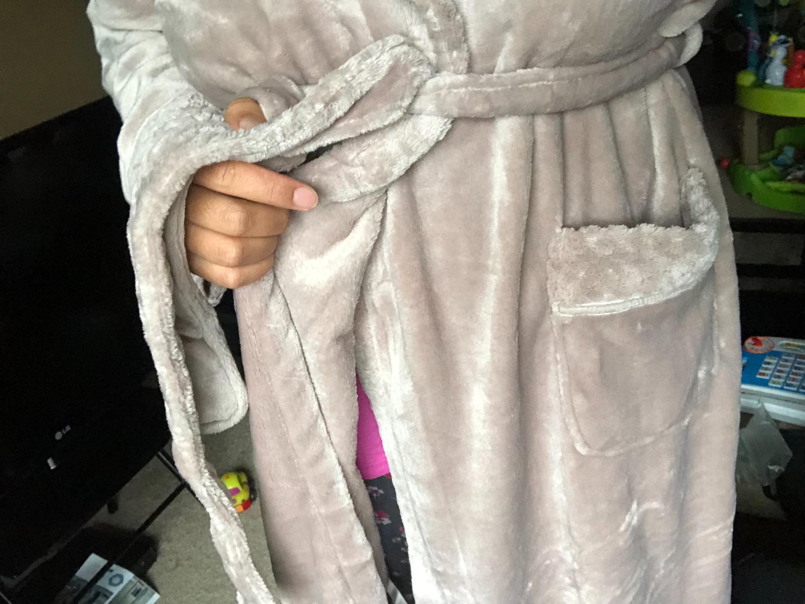 Richie House Women's Plush Soft Warm Fleece Bathrobe Robe RH1591 customer photo 1