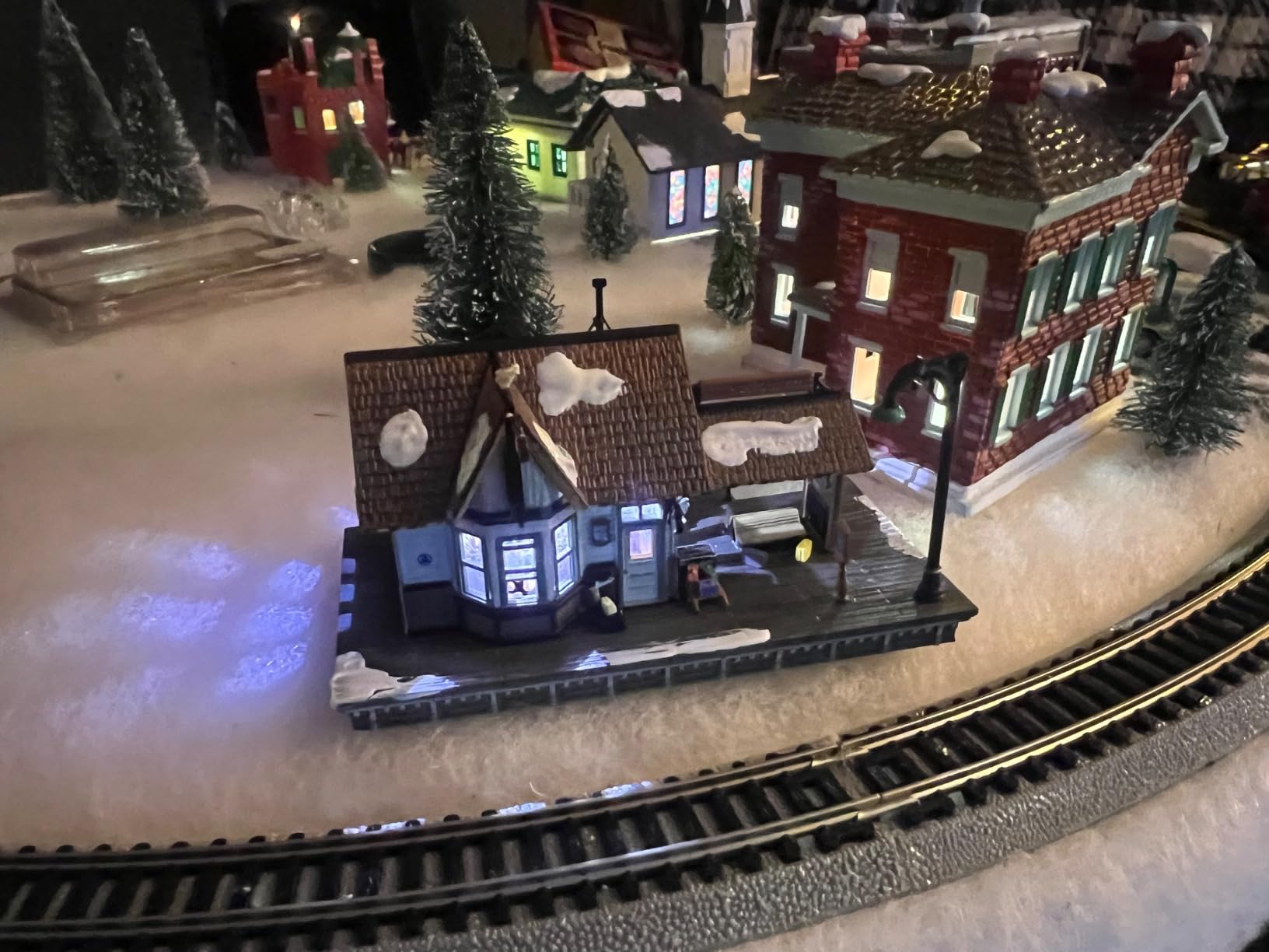 Woodland Scenics WDS4942 N B/U The Depot customer photo 1
