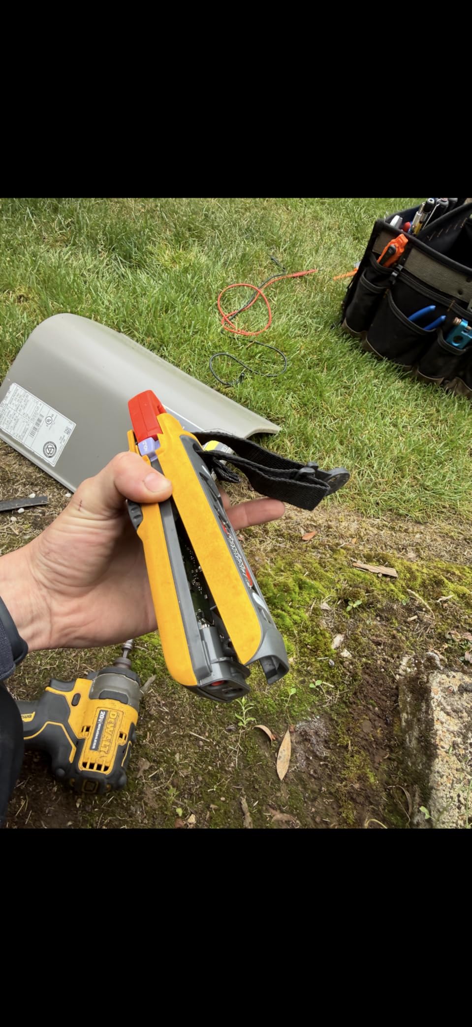 Fluke 902 FC HVAC True-RMS Clamp Meter customer photo 1