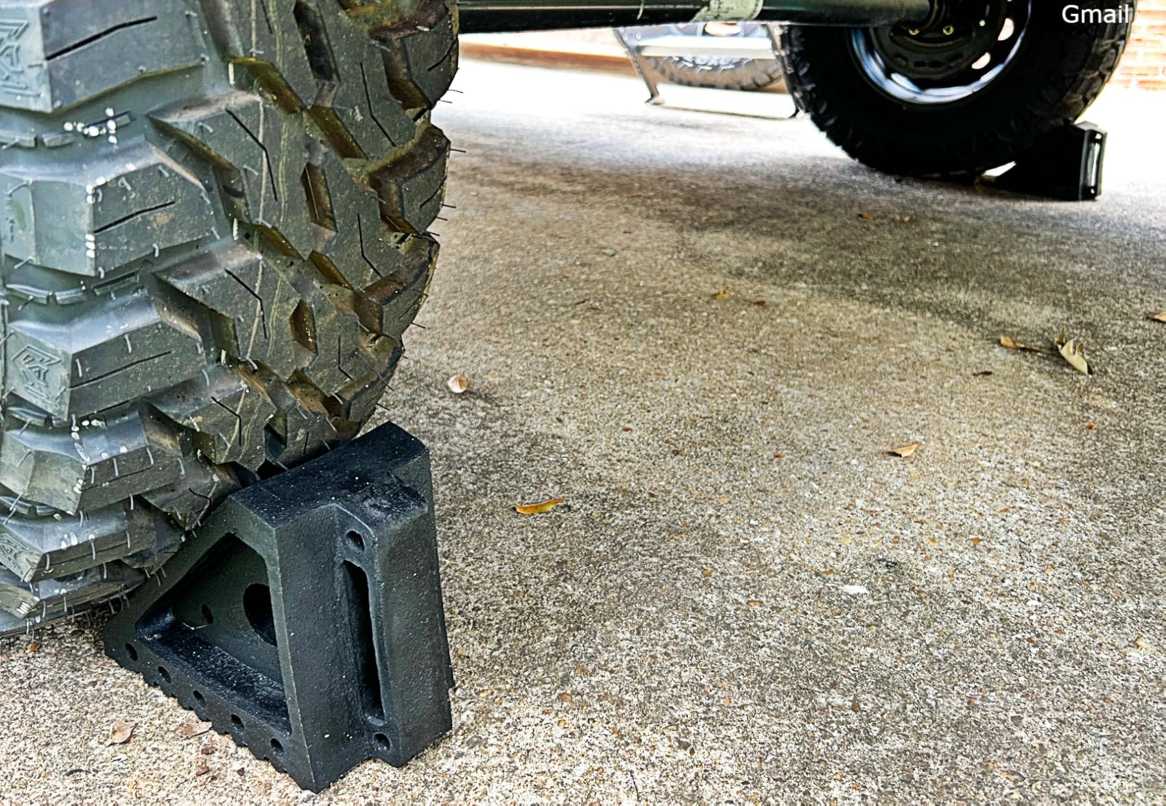 MaxxHaul Solid Rubber Wheel Chock 2-Pack | 8