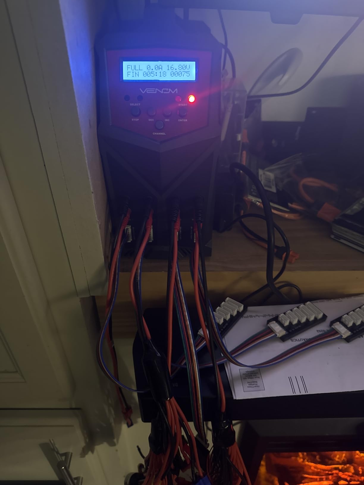 Venom Power - Pro Quad LiPo Battery Fast Charger with LCD Screen - 4 Ports at 100W Each - AC DC 7A Fast NiMH LiHV LiPo Balance Charger Discharger 1S to 6S, Drone, RC Car Battery Charger customer photo 2