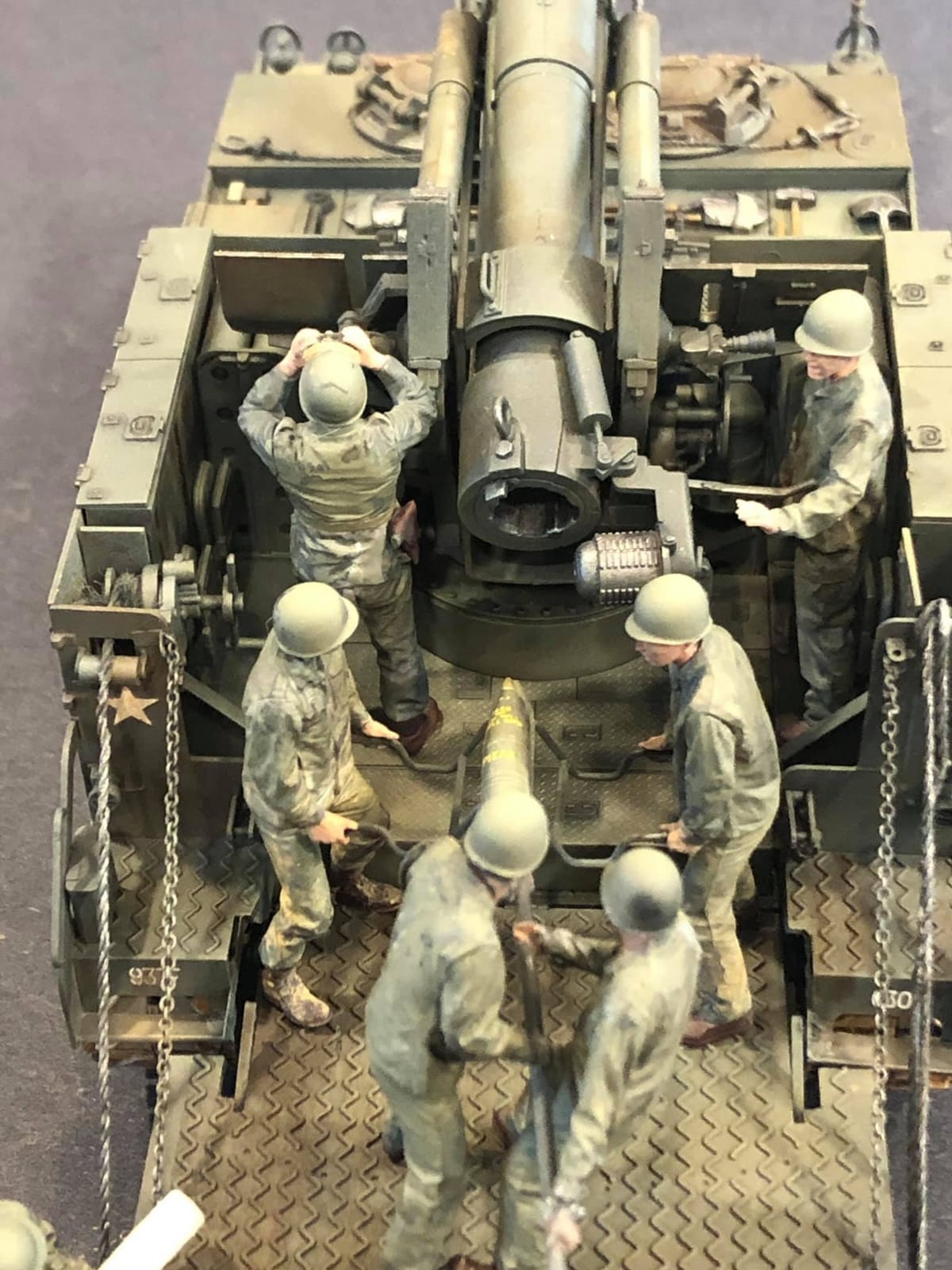 Tamiya Models U.S. Self-Propelled 155Mm Gun M40 1/35 Toy, Beige customer photo 1