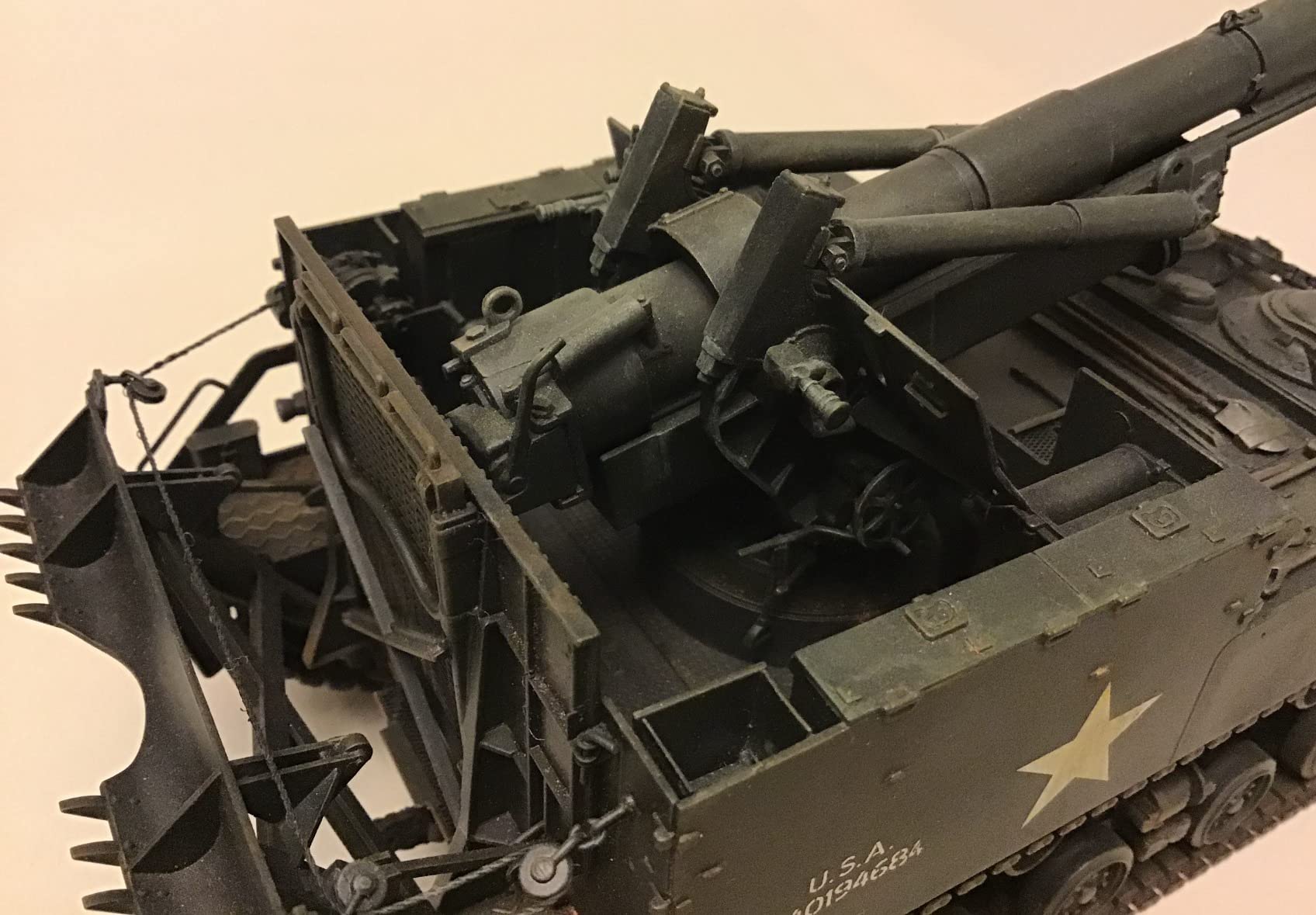 Tamiya Models U.S. Self-Propelled 155Mm Gun M40 1/35 Toy, Beige customer photo 2