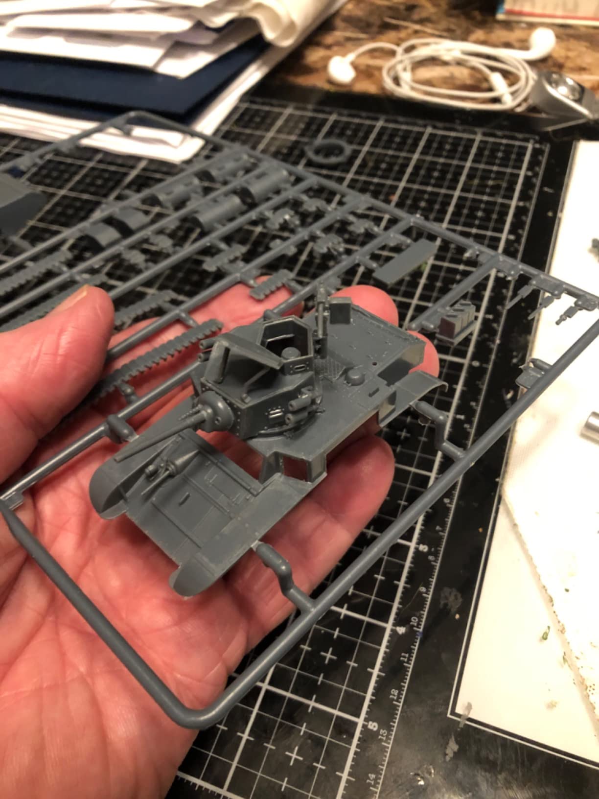 Wargames Delivered - Warlord Games Bolt Action M3 Stuart Allied Light Tank 1:56 WWII Military Wargaming Plastic Model Kit customer photo 2