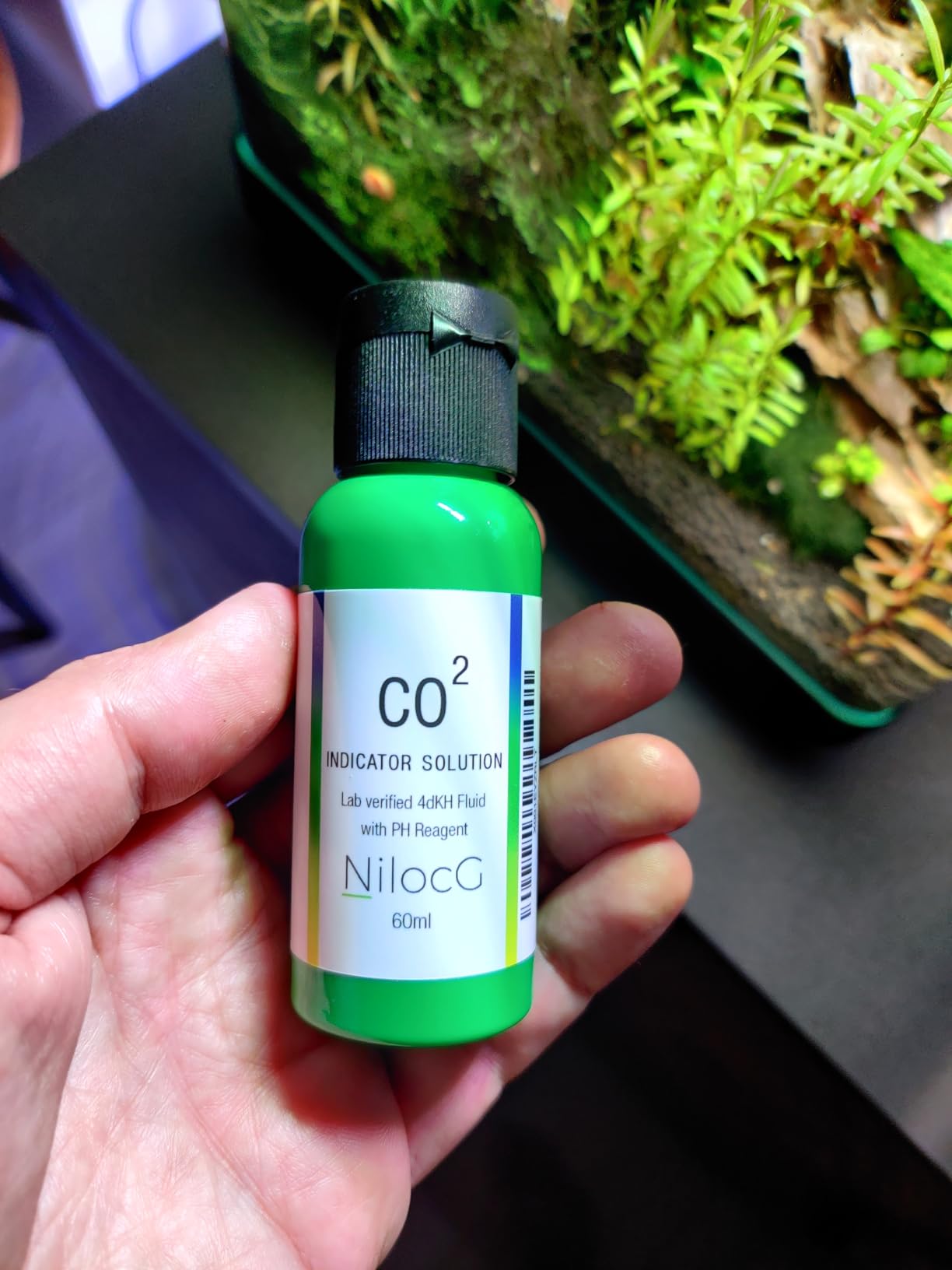 NilocG Aquatics Glass CO2 Drop Checker - CO2 Monitor Kit for Aquarium Tank - Functional and Reliable - Transparent Drop Checker, 4dkh/pH Reagent Solution and Suction Cup customer photo 2