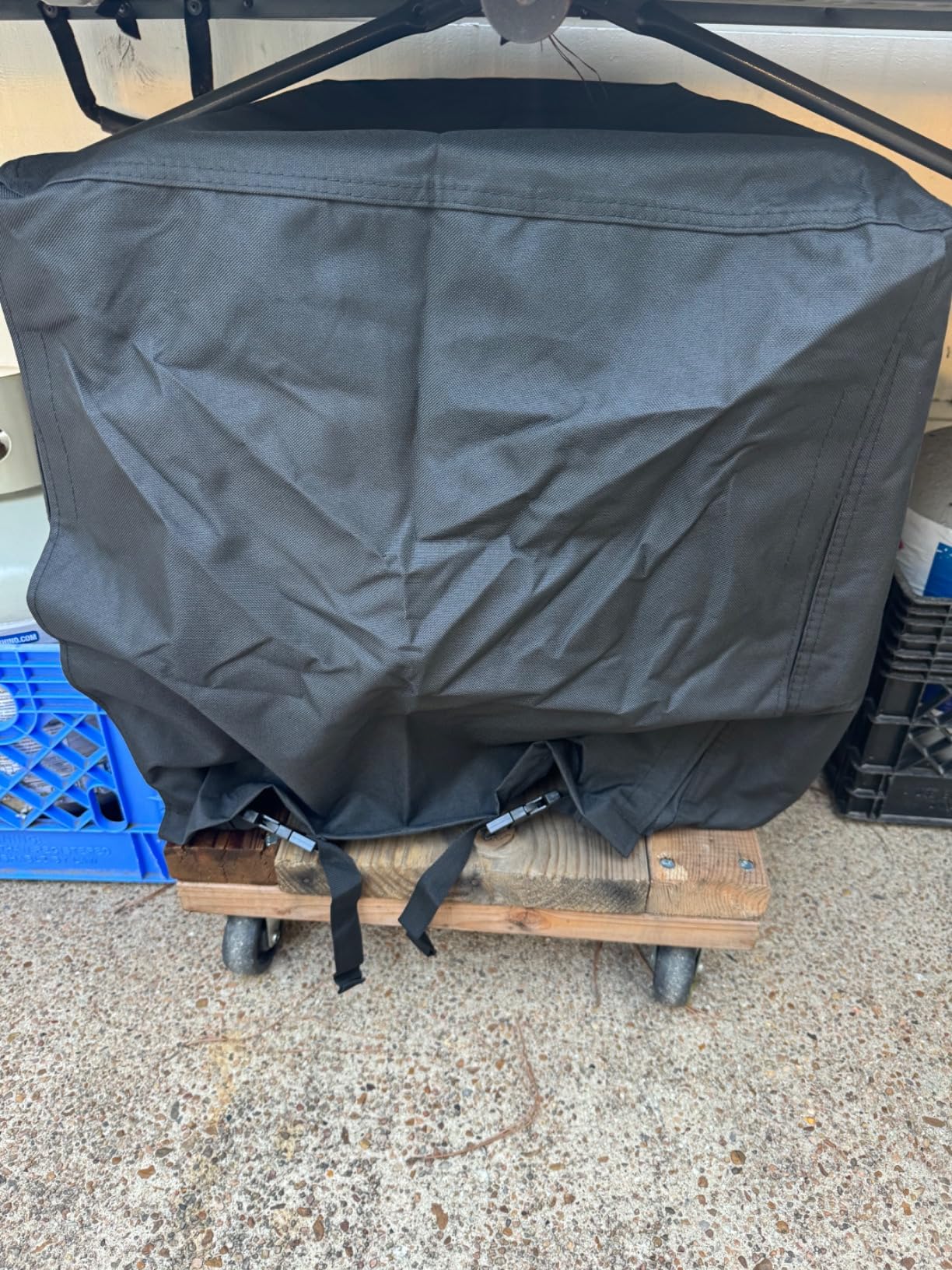 Porch Shield Waterproof Universal Generator Cover 38 x 28 x 30 inch - for Most Generators 5500-15000 Watt, Black customer photo 1