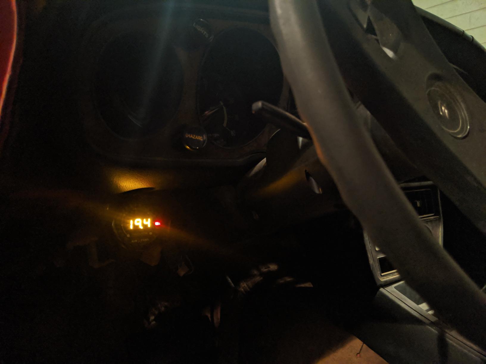 Innovate Motorsports 3918 39180 MTX-L Plus: Advanced Digital WIDEBAND AIR/Fuel Ratio Gauge KIT, 8 FT. Sensor Cable customer photo 1