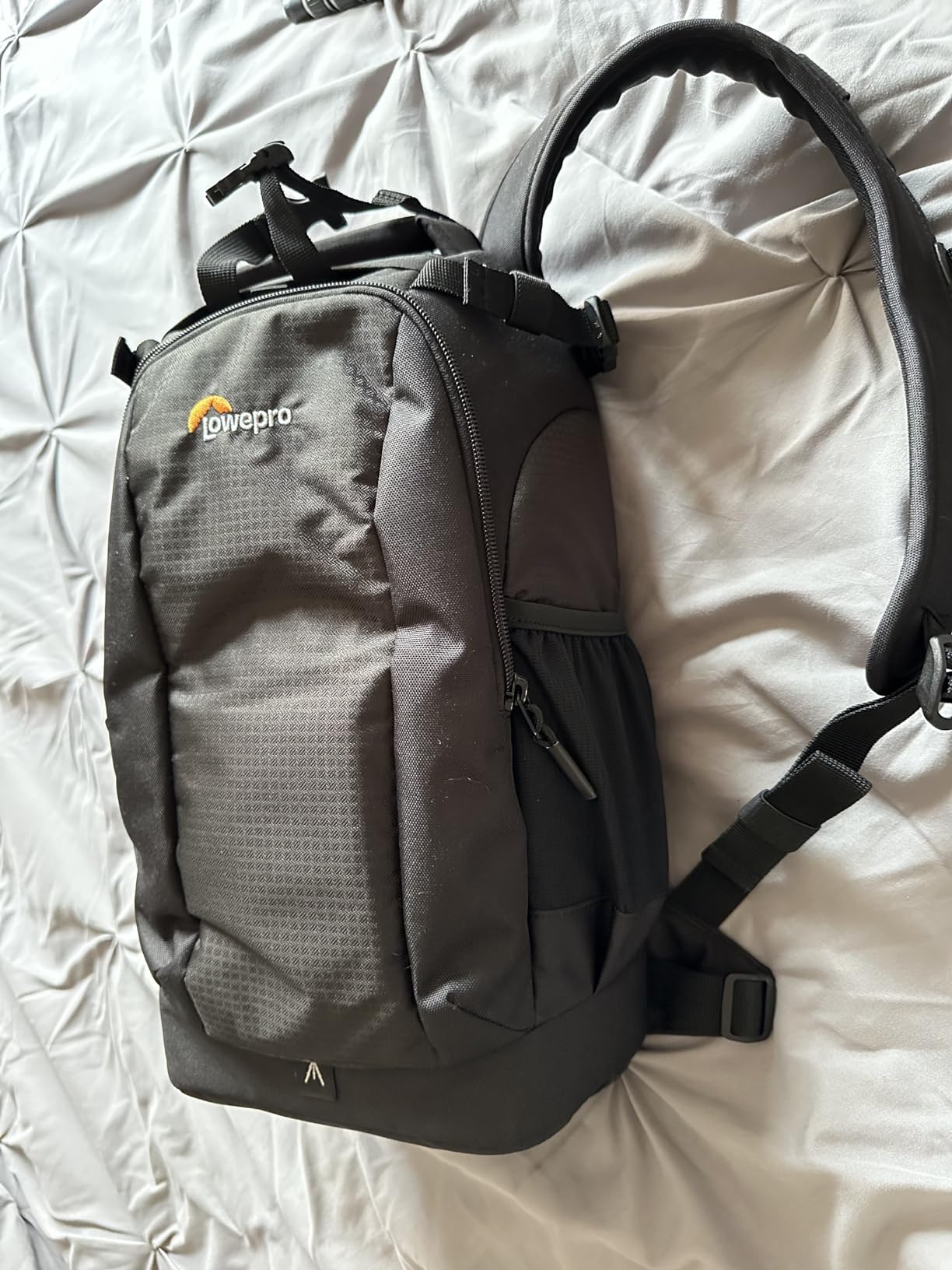 Lowepro Flipside 200 AW II Camera Backpack - Black customer photo 1