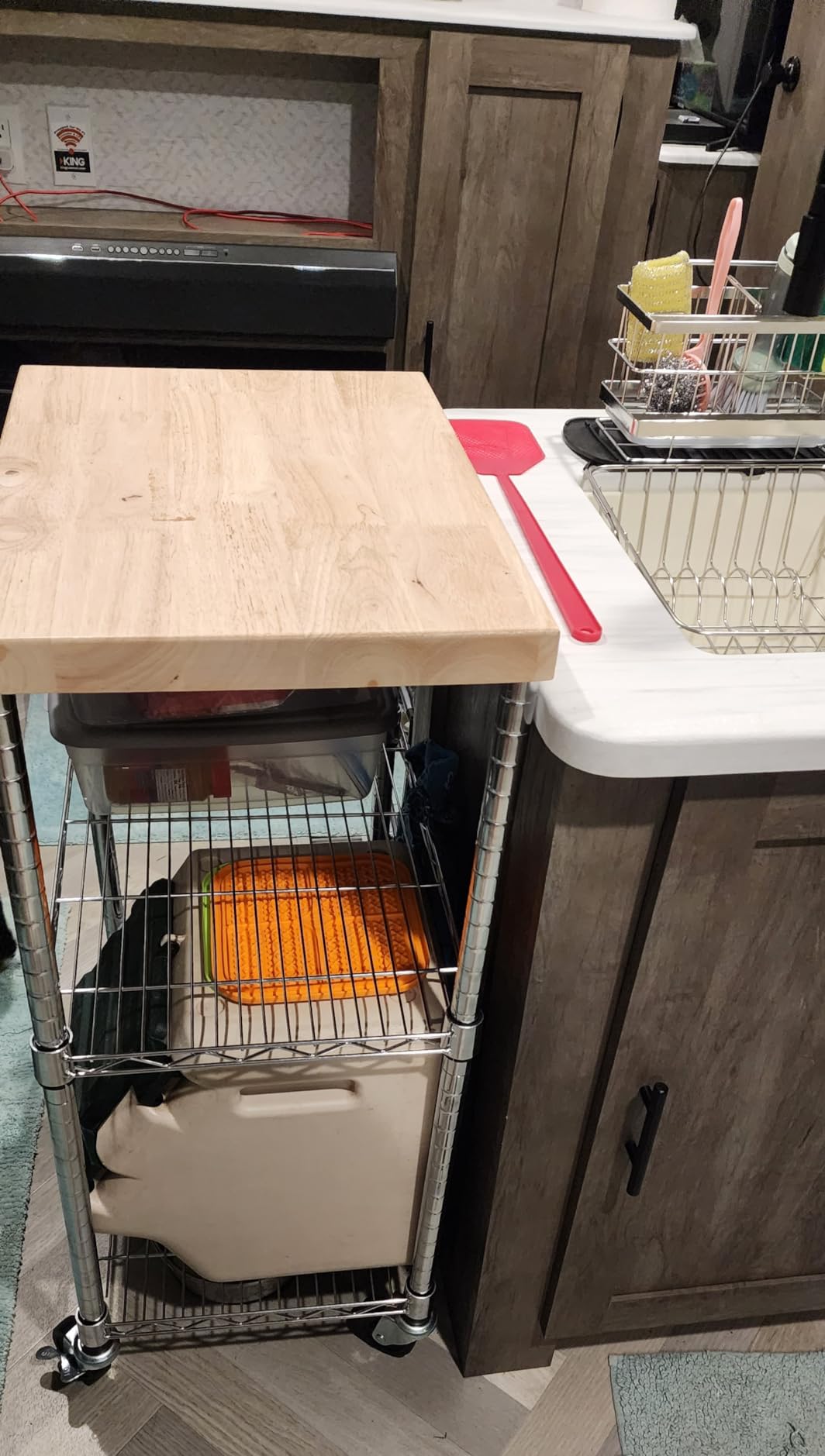 Amazon Basics Portable Kitchen 3-Tier Storage Rack on Caster Wheels with Adjustable Shelves, Wood/Chrome customer photo 2