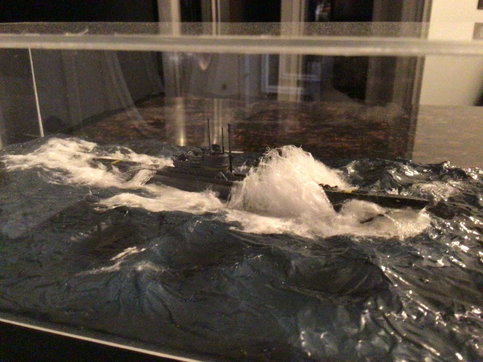 Revell RV05154 05154 5154 German Submarine Type VII C/41 1:350 Plastic Model Kit, Various customer photo 1