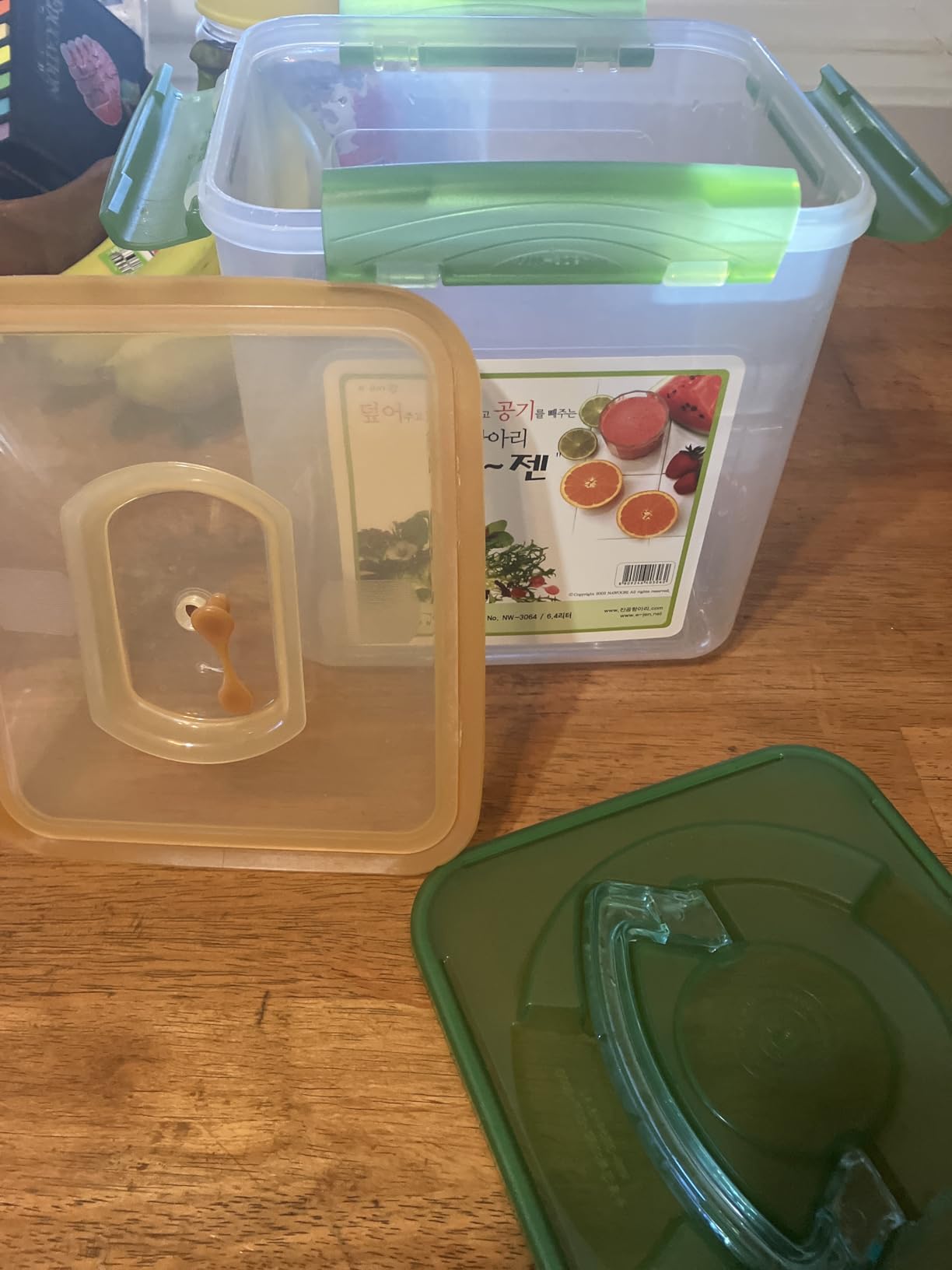 e-jen Premium Kimchi, Sauerkraut Container Probiotic Fermentation with Inner Vacuum Lid (Earthenware Brown, 1.3 gal/ 5.2L) customer photo 2