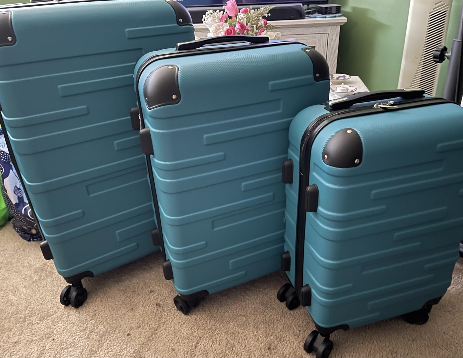 Coolife Hardside Luggage 3 Piece Set with TSA Lock, Spinner Wheels, Telescopic Handle, Lightweight Travel Suitcases (Lake Blue, 3 piece set) customer photo 2