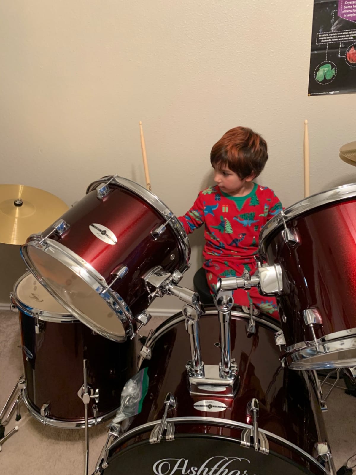 Ashthorpe 5-Piece Complete Full Size Adult Drum Set with Remo Batter Heads - Black customer photo 1