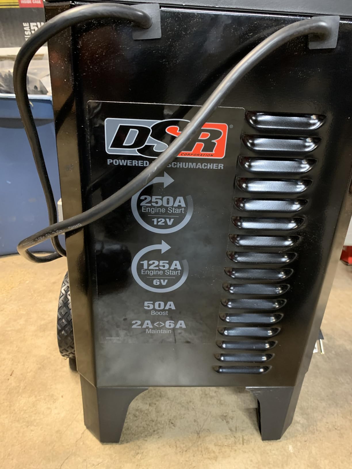 Schumacher Electric DSR Pro Series 6V / 12V Battery Charger Engine Starter & Maintainer - Heavy Duty Wheeled Battery Charger - 125/250 Amps - with 50-Amp Boost Mode - DSR131 customer photo 2