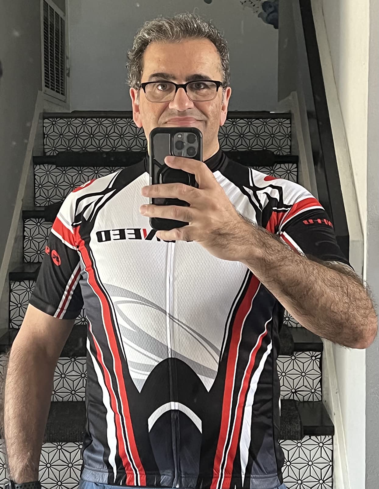 sponeed Men's Cycling Jerseys Tops Biking Shirts Short Sleeve Bike Clothing Full Zipper Bicycle Jacket with Pockets customer photo 2