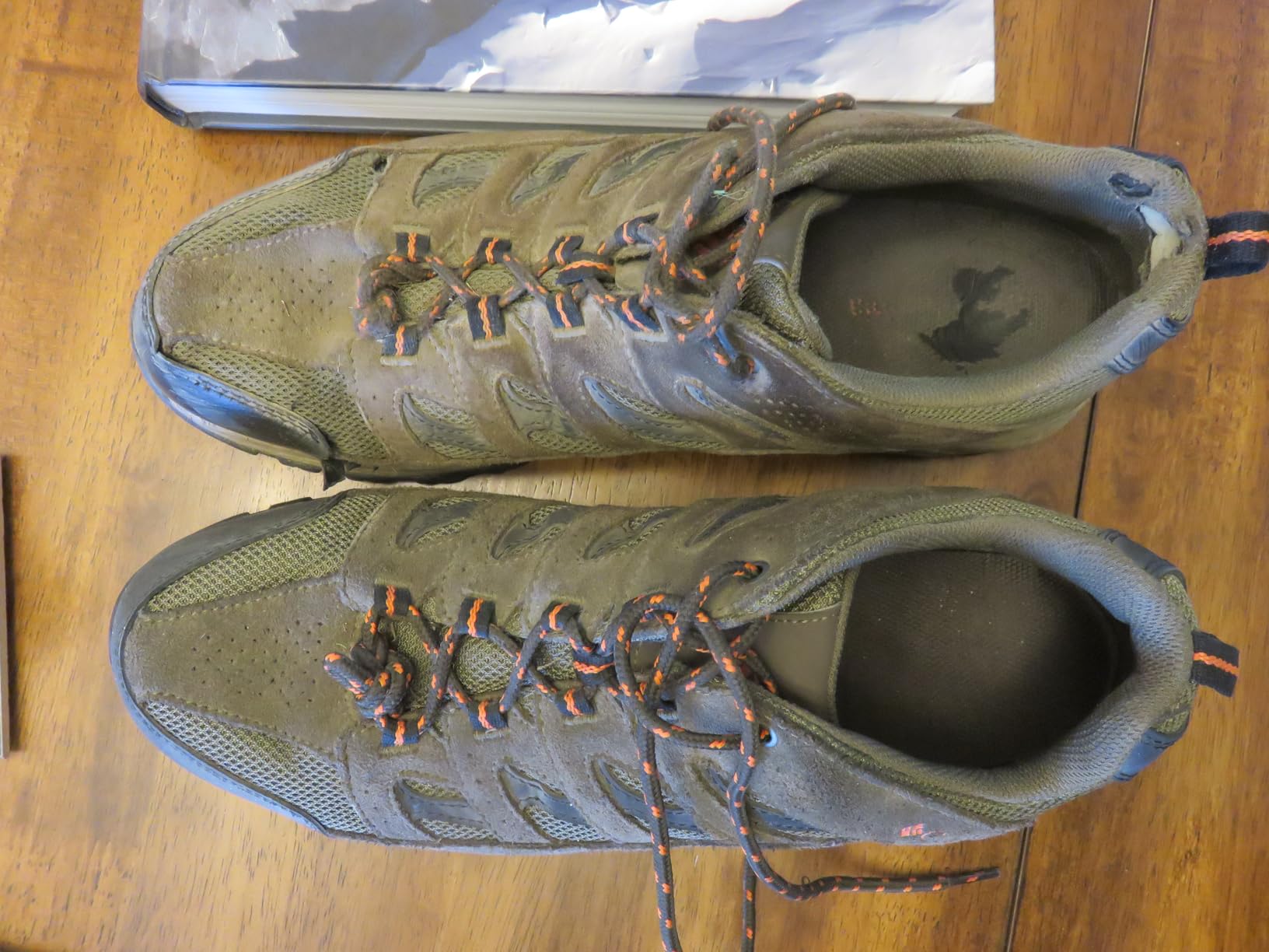 Columbia Men's Crestwood Hiking Boots customer photo 2