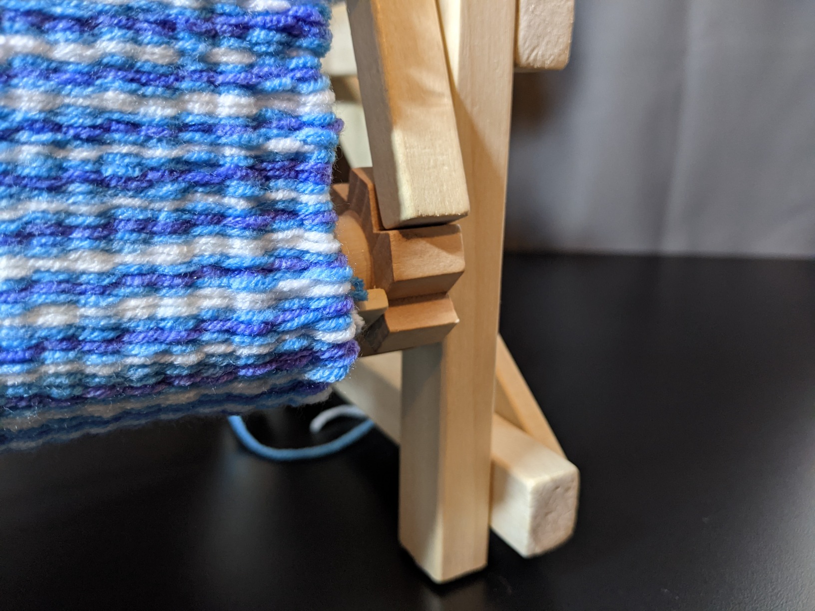LAVIEVERT Wooden Multi-Craft Weaving Loom DIY Hand-Knitting Weaving Machine customer photo 2