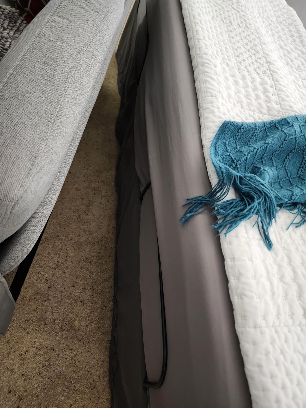 Sven & Son Classic Adjustable Bed Base, Head and Foot Lift, Massage, Under-Bed Lights, USB, Memory, Zero Gravity Smart Frame - Queen customer photo 2