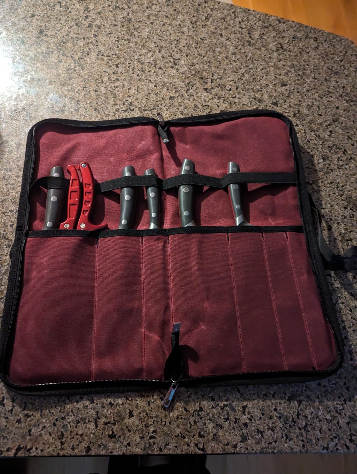 Knife Roll,Heavy Duty Knife Bag,Waxed Canvas knife Case with 4 Slots for Knives & Kitchen Tools,Chef Knife Bag with Handle.Portable Knife Roll Bag for Stroage Home Traveling Camping.Case Knives Pouch customer photo 1