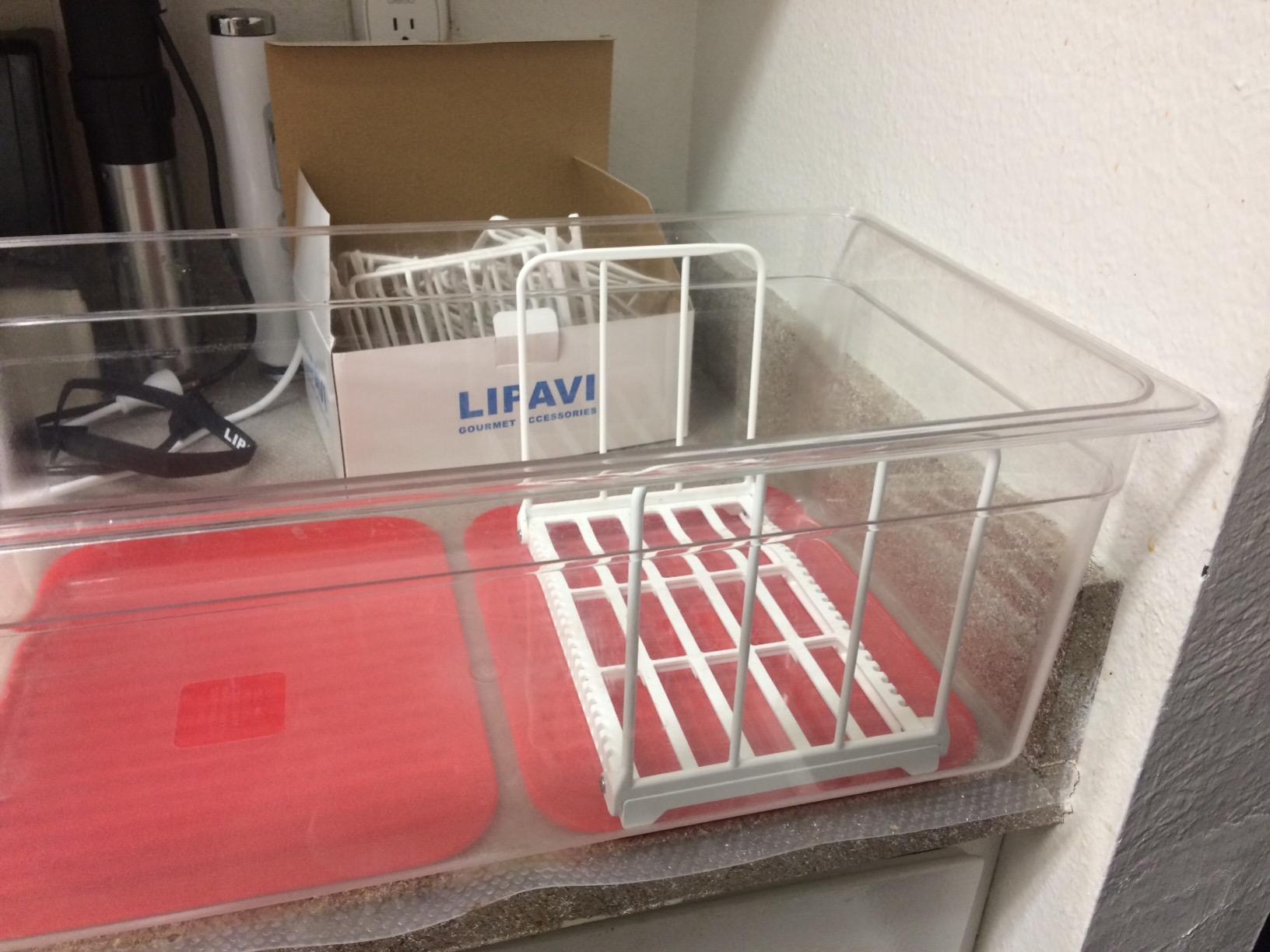 LIPAVI N10X Sous Vide Rack with Anti Float - fits LIPAVI C10 and other 12qt containers - Adjustable, Collapsible, Ensures Even Warming - White Polycarbonate, Stainless steel weights customer photo 2