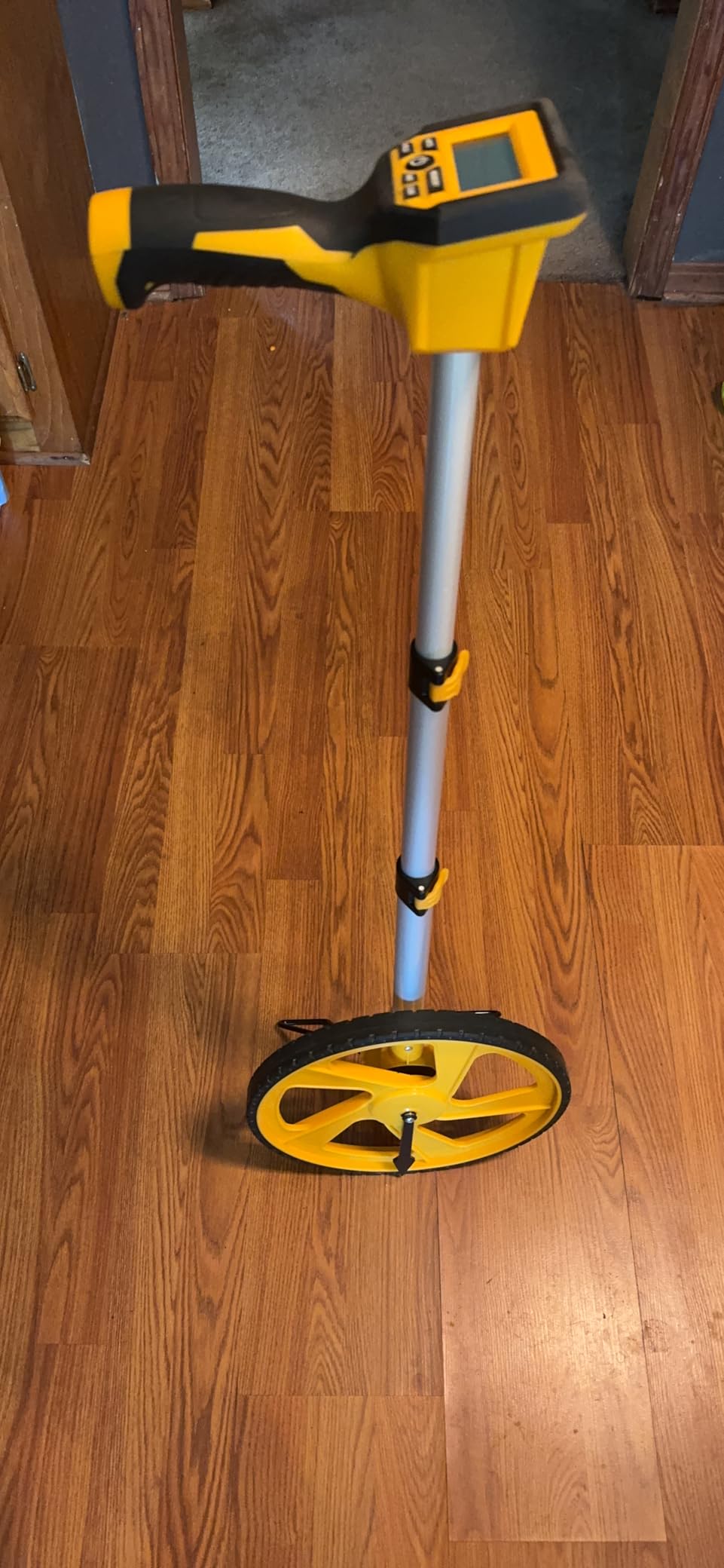 Zozen Measuring Wheel Digital Display, Telescopic Handle, High Precision customer photo 2